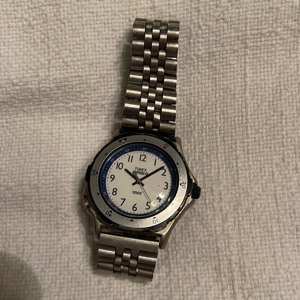 Vintage Timex Indiglo 376 MA CELL Quartz Analog Men's Watch Sz. 6 3/4"